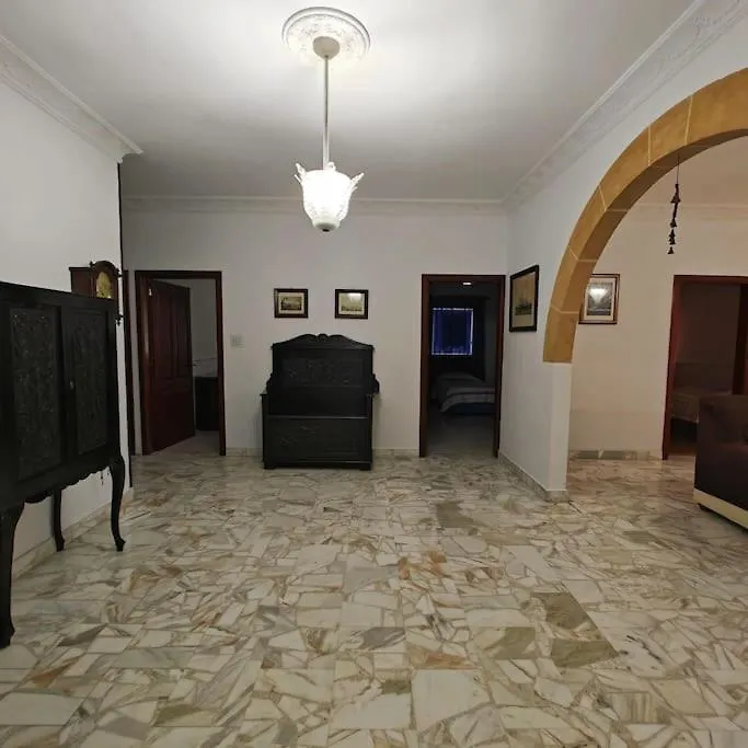 Spacious 4-Bedroom Apartment Mosta
