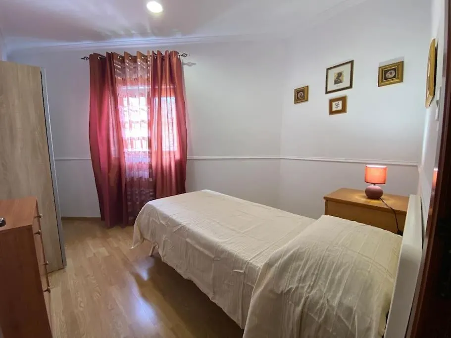 Spacious 4-Bedroom Apartment Mosta